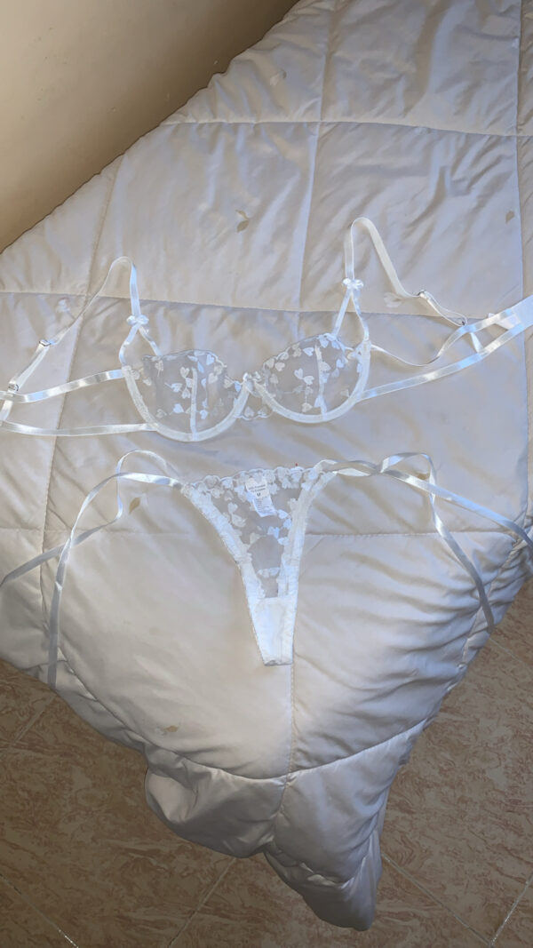 ⁦2 Pieces lingerie sexy cœur blanc⁩ - الصورة ⁦2⁩