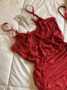 LINGERIE SEXY EN DENTELLE ROUGE ♥️