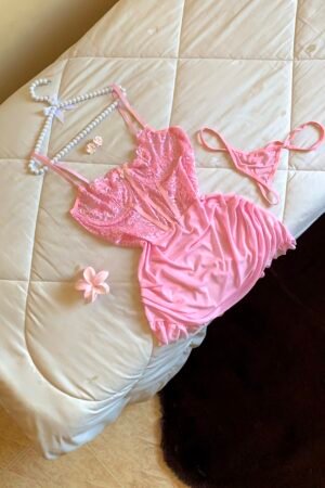 LINGERIE SEXY EN DENTELLE ROSE 🩷