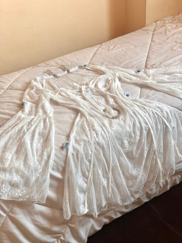 Robe dentelle blanche évasée courte - Image 2