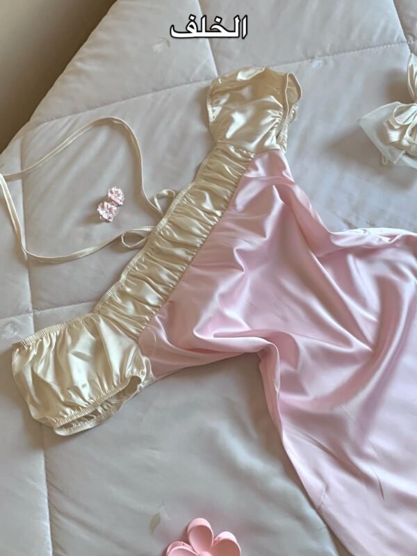 Robe satin mini rose/beige sur taille avec fermeture - Image 2