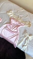 Robe satin mini rose/beige sur taille avec fermeture